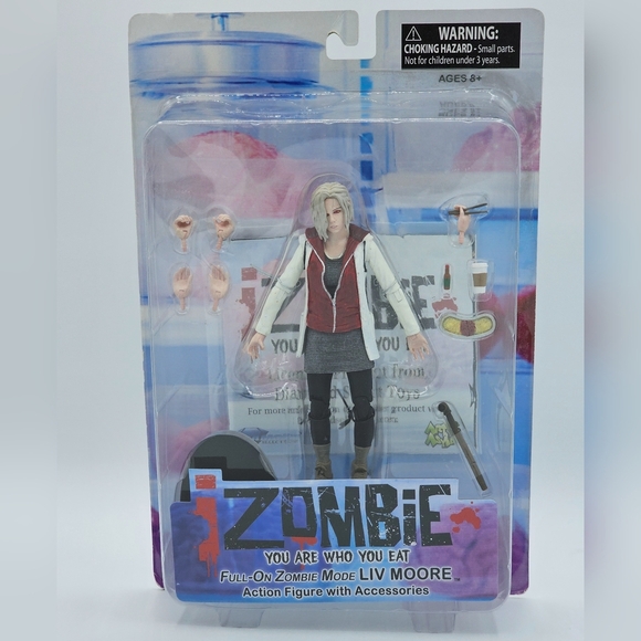 iZombie Liv Moore Full On Zombie Mode Action Figure - Picture 2 of 10